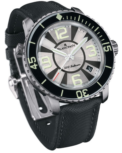 500 Fathoms : Blancpain présente une nouvelle montre de plongée étanche à 1000 mètres
