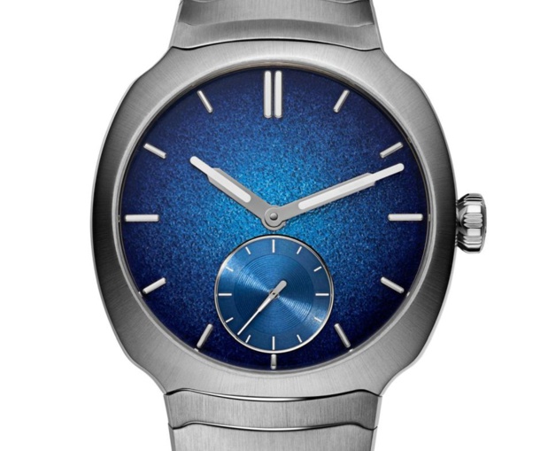 Moser Streamliner Small Seconds Blue Enamel : un diamètre plus petit et bienvenu