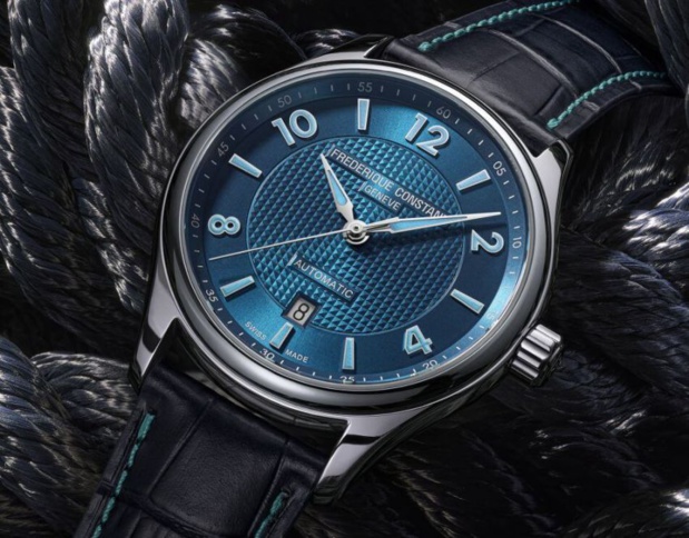 Frédérique Constant Classics Runabout Automatic : pour la première fois sur cadran bleu électrique !