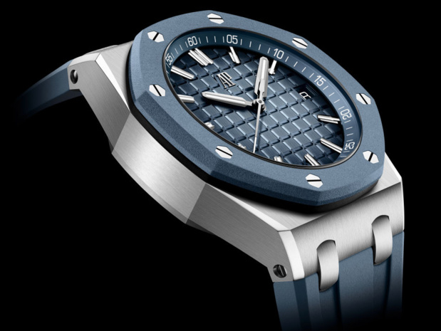 Audemars Piguet Royal Oak Offshore Automatique 43 mm : en version inédite trois aiguilles-date