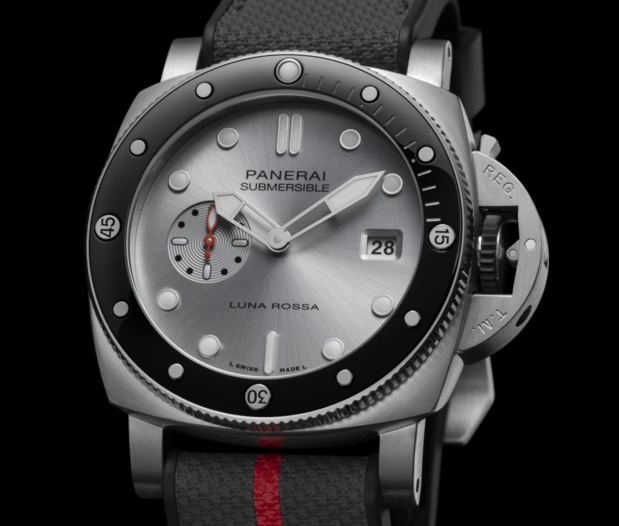 Panerai Submersible QuarantaQuattro Luna Rossa : un cadran tel la coque fuselée de l'AC75