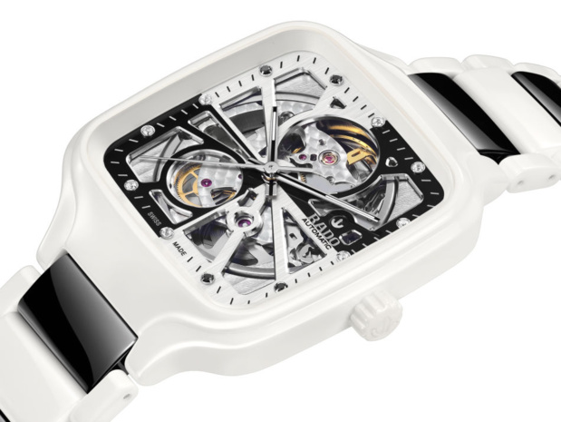 Rado True Square Open Heart Limited Edition : noir et blanc et vice versa