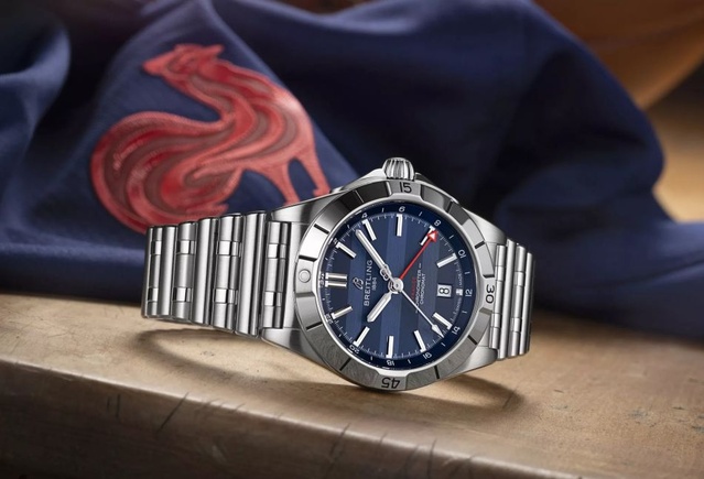 Breitling Chronomat Six Nations : l'ovalie à l'honneur en 40 et 32 mm