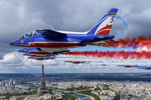 Bell & Ross BR-05 Patrouille de France : un cadran bleu comme les combinaisons des pilotes