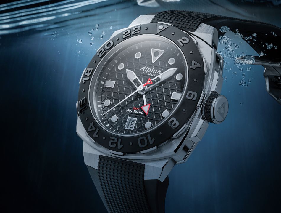 Alpina Seastrong Diver Extreme Automatic GMT : un dual time "outdoor" et "compact"