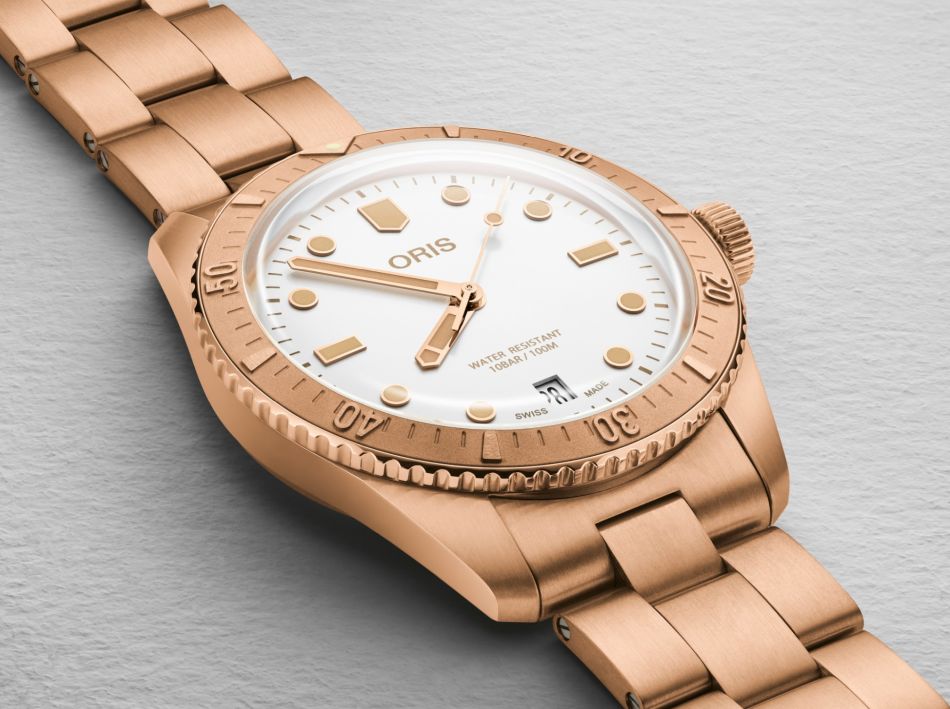 Oris Divers Sixty-Five Cotton Candy "White Star" : une jolie "bronzo" avec cadran blanc