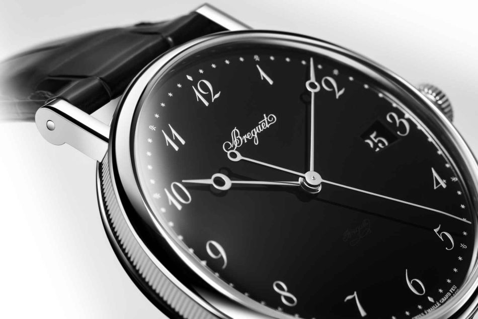 Breguet Classique 5177 : somptueuse en platine et cadran émail "Grand Feu" noir