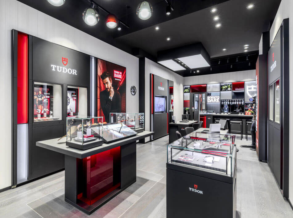 Tudor ouvre une boutique exclusive à Lyon avec la famille Maier