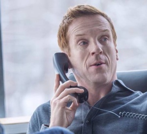 Billions : Damian Lewis porte une Cartier Roadster Chronographe