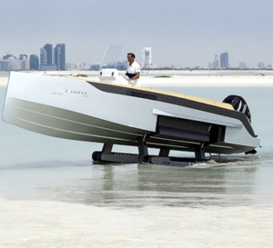 Corum devient amphibie avec Iguana Yachts