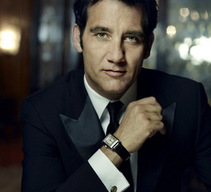 Avec Clive Owen, Jaeger-LeCoultre ouvre une nouvelle page du Musée virtuel Reverso