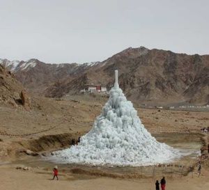 Sonam Wangchuk, Lauréat Rolex Awards : des pyramides de glace dans le désert