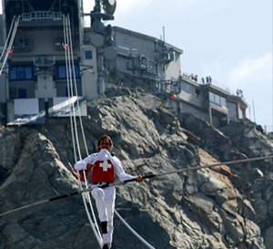 L’ équilibriste suisse Freddy Nock ambassadeur de la marque Cyrus