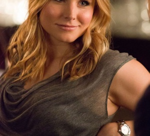 Veronica Mars : Kristen Bell porte une Baume et Mercier Linea