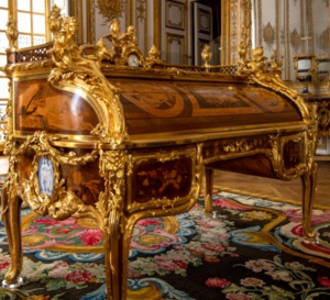 Château de Versailles : Rolex mécène de la restauration du cabinet d'angle du Roi