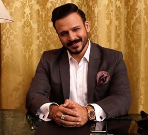 Inside Edge : Vivek Oberoi porte une Royal Oak Audemars Piguet en or rose