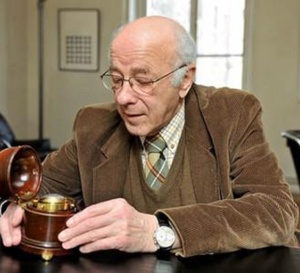 F.P. Journe rachète la bibliothèque de Jean-Claude Sabrier : une belle preuve d'amité