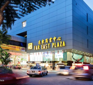 Singapour : Far East Plaza, un mall vintage accueillant une quarantaine de boutiques de montres d'occasion