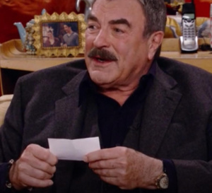 Friends, les retrouvailles : Tom Selleck porte une Rolex Daytona en or rose