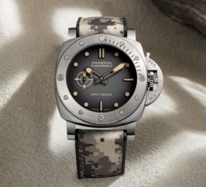 Panerai Submersible QuarantaQuattro Navy Seals : martiale et sportive à la fois