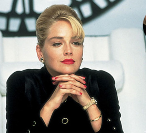 Where sleeping dogs lie : Sharon Stone porte une Rolex Datejust en or jaune