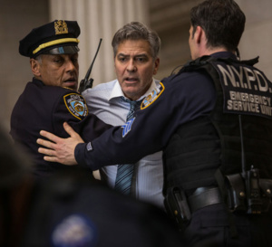 Money Monster : George Clooney porte une Speedmaster en or jaune