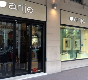 Frédérique Constant s'installe chez Arije rue Castiglione