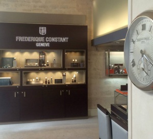 Paris : la boutique Emile Léon aux couleurs de Frédérique Constant en juin