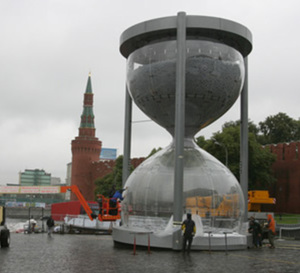 Inauguration du plus grand sablier du monde à Moscou