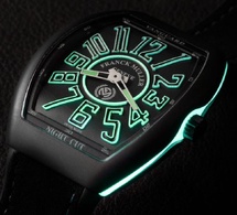 Franck Muller Vanguard Night Cut : belle de jour, éclatante la nuit