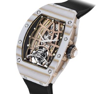 Richard Mille RM 74-02 Tourbillon automatique en quartz TPT or : de la fusion du minéral et du métal